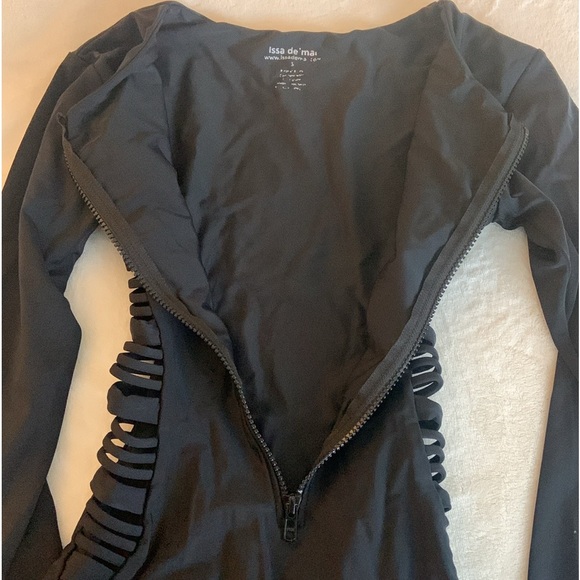 Womens Issa de’ Mar Makena Surf Suit - Black Long Sleeve One Piece - Size Small - Picture 4 of 6